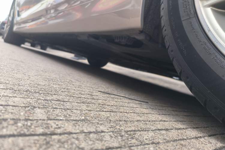 Used BMW 5 Series 2018 528Li Launch Special Edition Left Side Sill