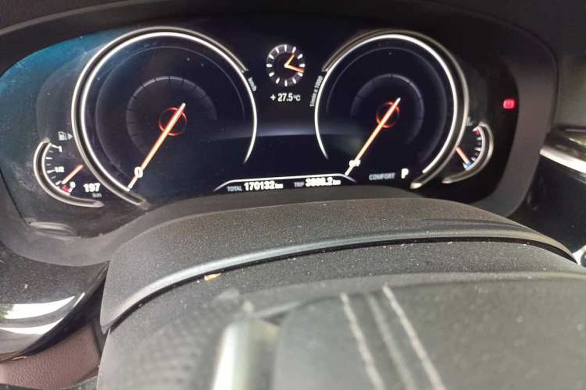 Used BMW 5 Series 2018 525Li Luxury Package Odometer Close Up