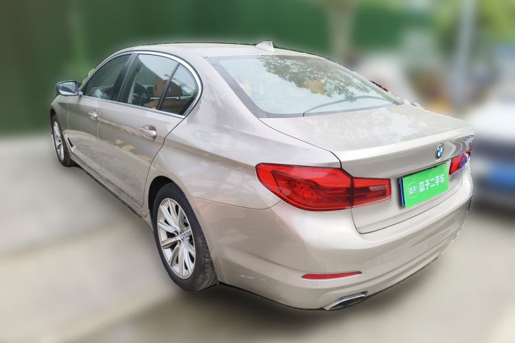 Used BMW 5 Series 2018 528Li Launch Special Edition Rear Left 45 Deg