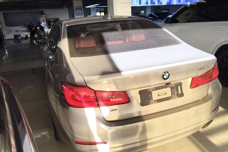 Used BMW 5 Series 2018 528Li Launch Special Edition Rear Left 45 Deg