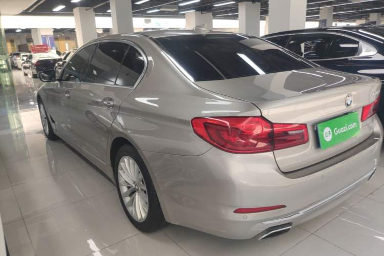 Used BMW 5 Series 2018 525Li Luxury Package Rear Left 45 Deg