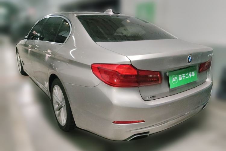 Used BMW 5 Series 2018 Facelifted 530Li xDrive Luxury Package Rear Left 45 Deg