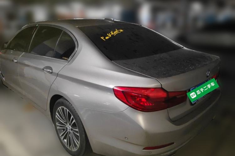 Used BMW 5 Series 2018 Facelifted 530Li Luxury Edition Premium Package Rear Left 45 Deg