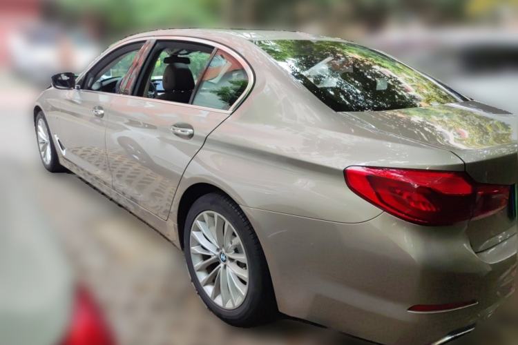 Used BMW 5 Series 2018 530Li Leading Edition Luxury Package Rear Left 45 Deg