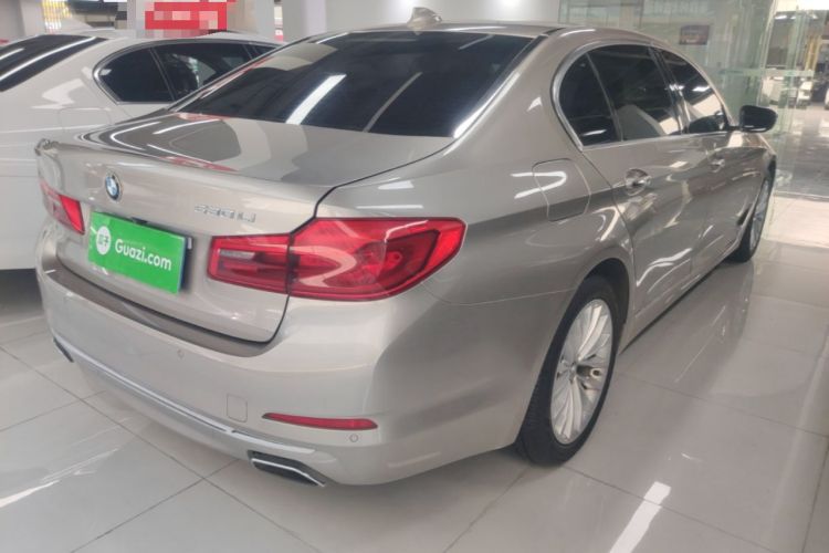 Used BMW 5 Series 2018 525Li Luxury Package Rear Right 45 Deg