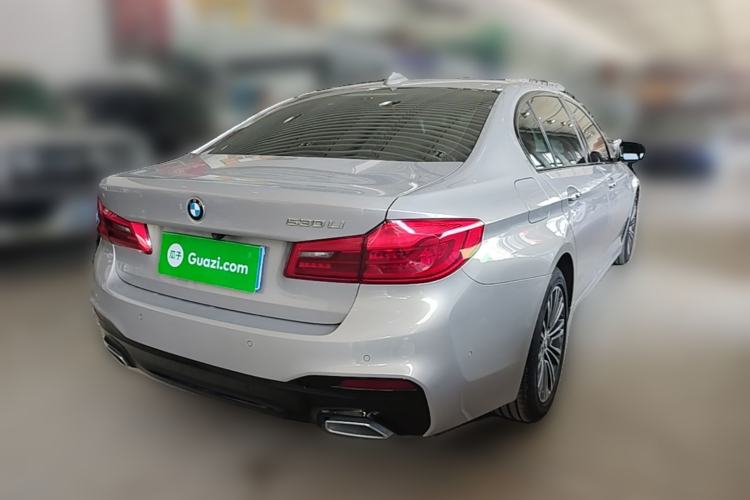 Used BMW 5 Series 2018 Facelifted 530Li Luxury Edition Premium Package Rear Right 45 Deg