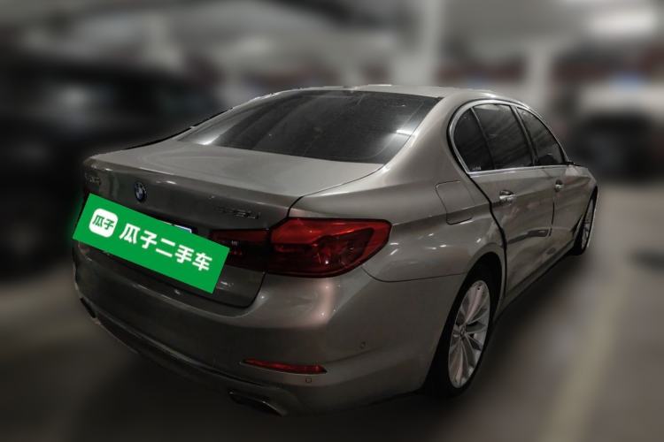 Used BMW 5 Series 2018 525Li Luxury Package Rear Right 45 Deg