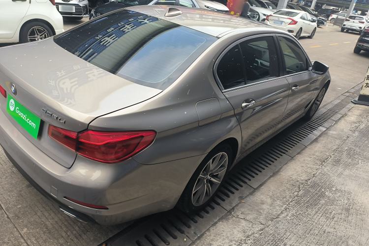 Used BMW 5 Series 2018 528Li Launch Special Edition Rear Right 45 Deg