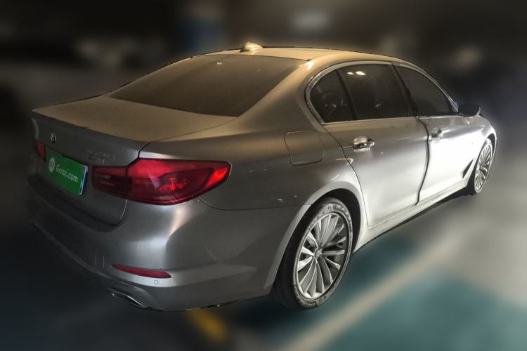 Used BMW 5 Series 2018 530Li Leading Edition Luxury Package Rear Right 45 Deg