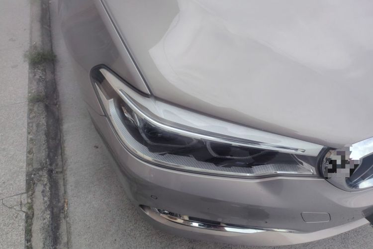 Used BMW 5 Series 2018 Facelifted 530Li Luxury Edition Premium Package Right Front Headlight