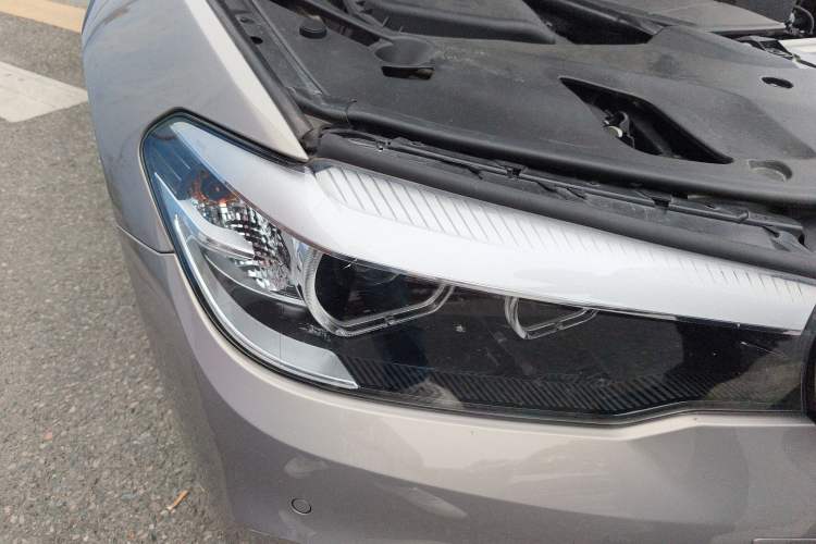 Used BMW 5 Series 2018 528Li Launch Special Edition Right Front Headlight
