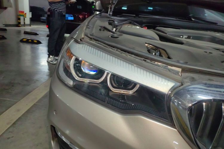 Used BMW 5 Series 2018 528Li Launch Special Edition Right Front Headlight