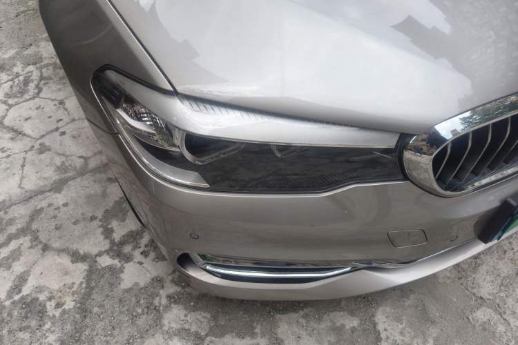 Used BMW 5 Series 2018 Facelifted 530Li xDrive Luxury Package Right Front Headlight