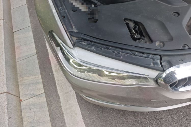 Used BMW 5 Series 2018 Facelifted 530Li Luxury Edition Premium Package Right Front Headlight