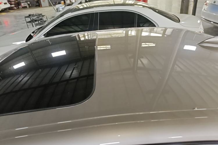 Used BMW 5 Series 2018 525Li Luxury Package Roof