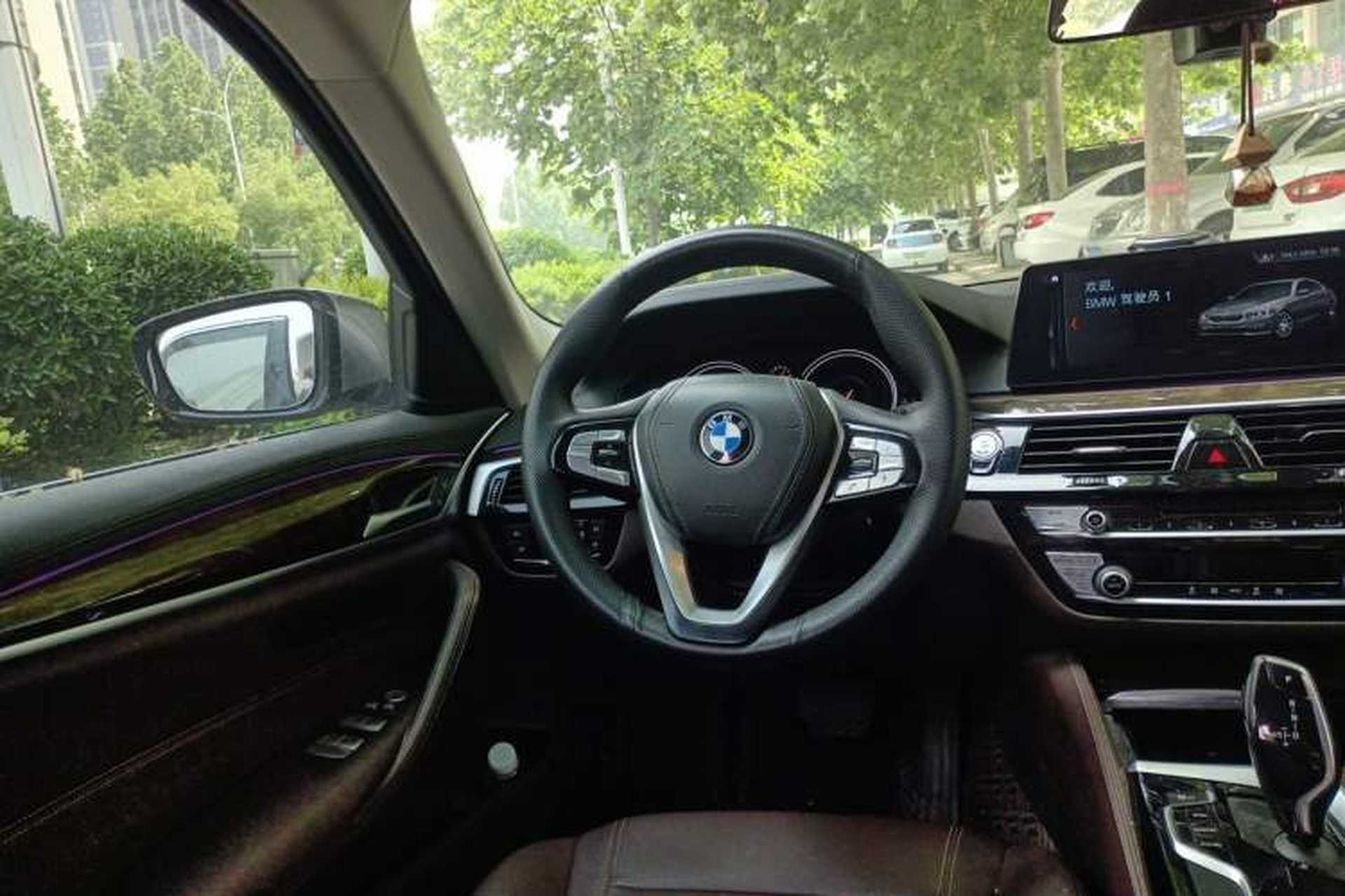 Used BMW 5 Series 2018 525Li Luxury Package Steering Wheel