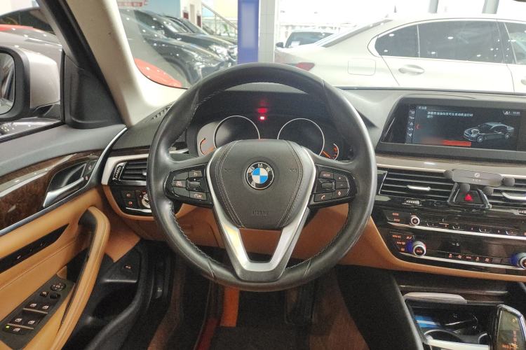 Used BMW 5 Series 2018 528Li Launch Special Edition Steering Wheel