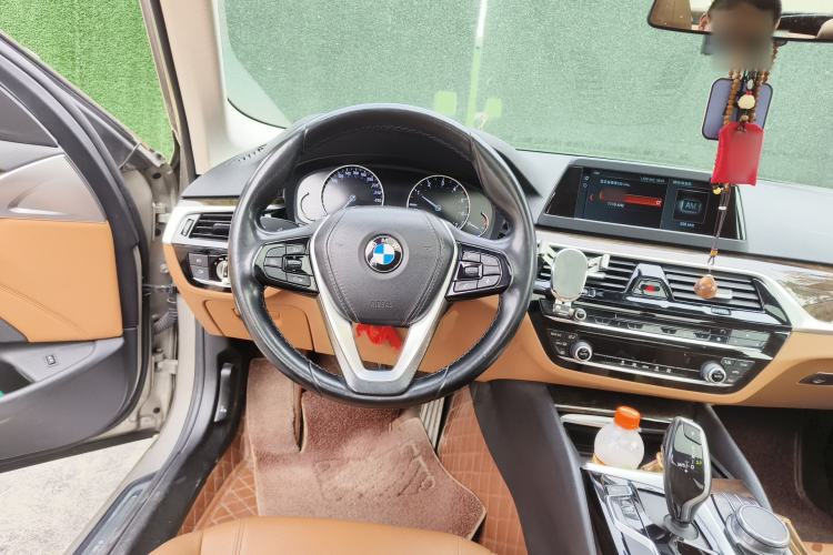 Used BMW 5 Series 2018 528Li Launch Special Edition Steering Wheel