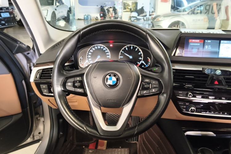 Used BMW 5 Series 2018 528Li Launch Special Edition Steering Wheel