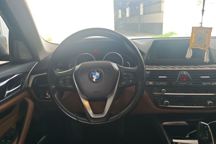 Used BMW 5 Series 2018 528Li Launch Special Edition Steering Wheel