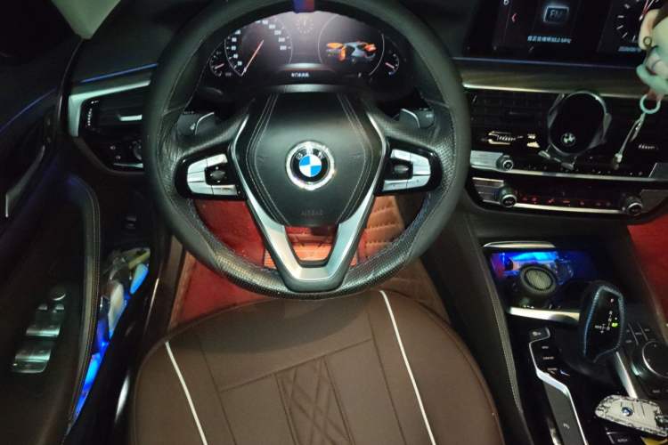 Used BMW 5 Series 2018 Facelifted 530Li xDrive Luxury Package Steering Wheel