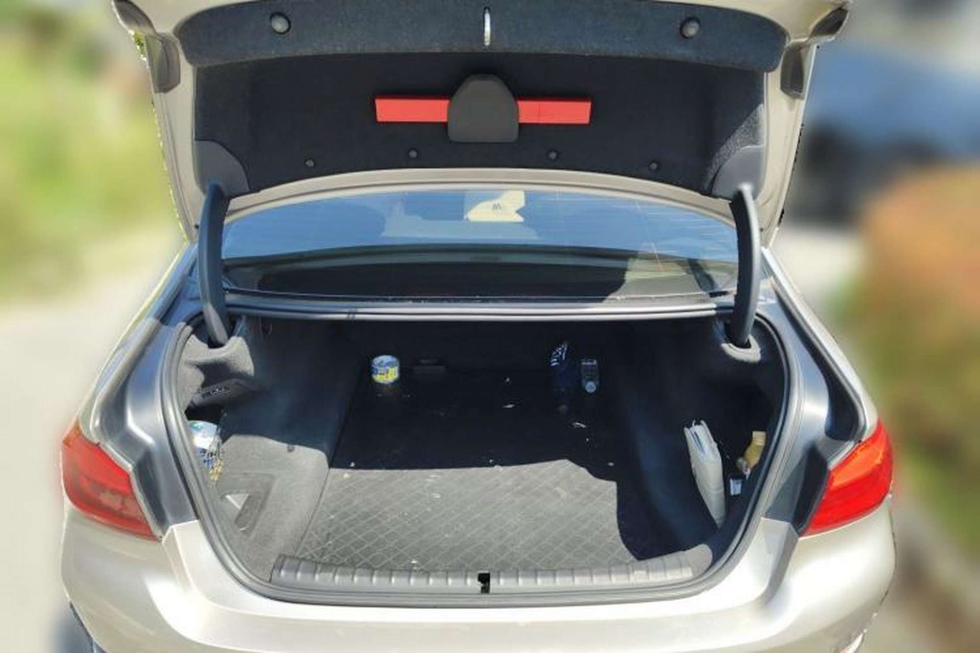 Used BMW 5 Series 2018 530Li Leading Edition Luxury Package Trunk