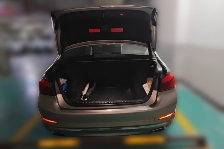 Used BMW 5 Series 2018 Revised Version 530Li Leading Edition Luxury Package Trunk