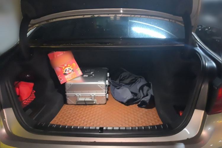 Used BMW 5 Series 2018 528Li Launch Special Edition Trunk