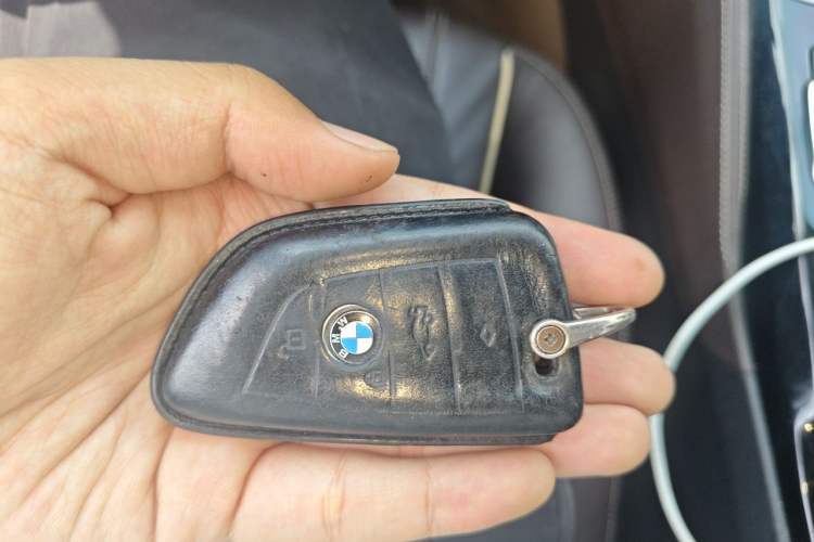 Used BMW 5 Series 2018 530Li Luxury Edition Premium Package Vehicle Key
