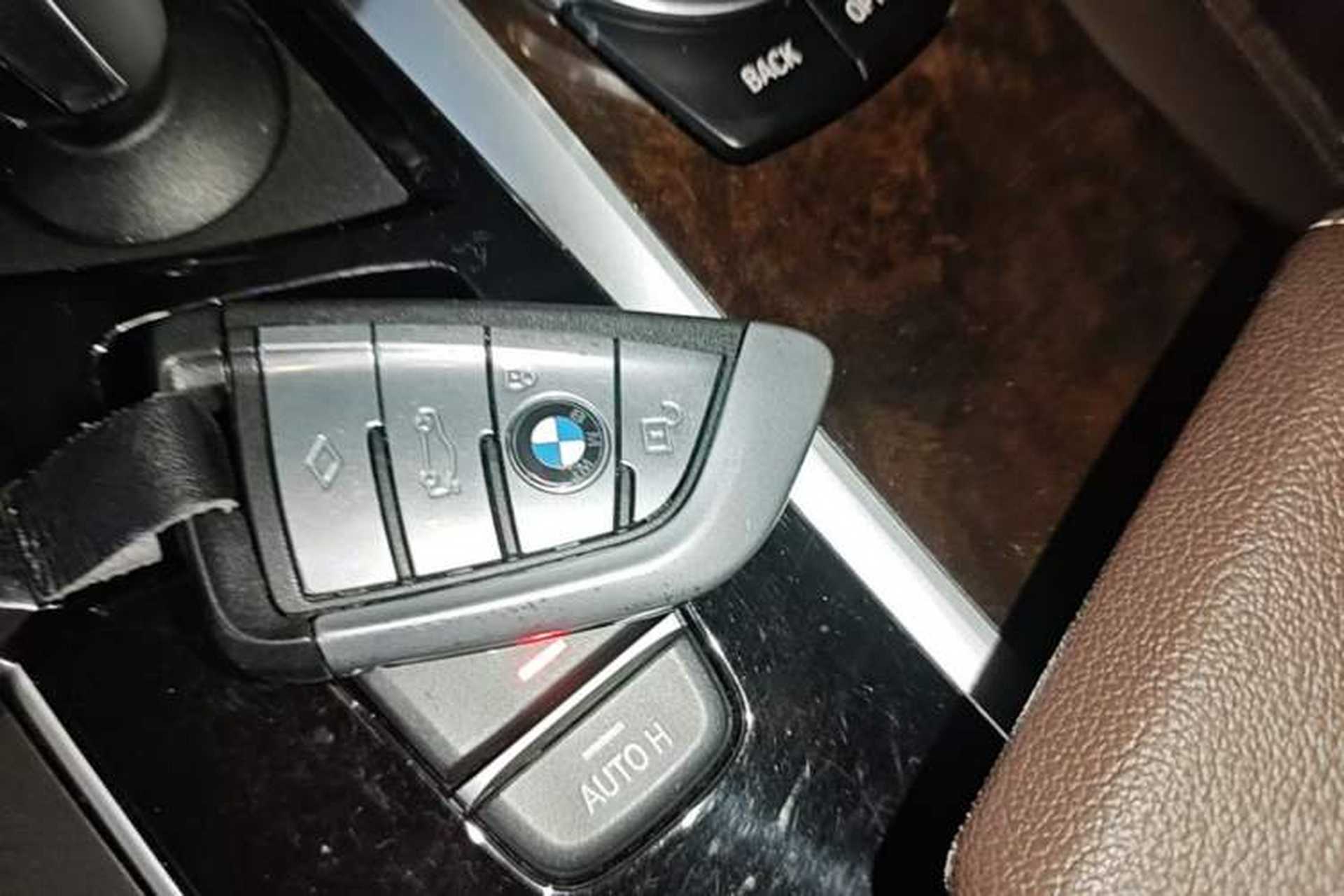 Used BMW 5 Series 2018 525Li Luxury Package Vehicle Key