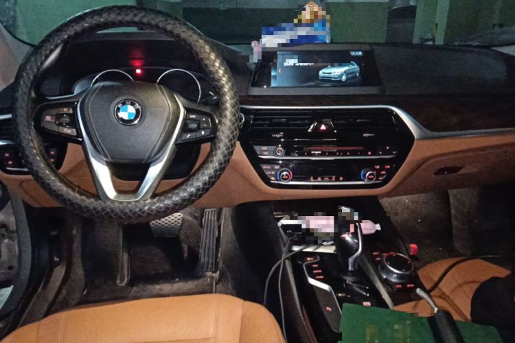 Used BMW 5 Series 2018 528Li Launch Special Edition Audio And AC Panel