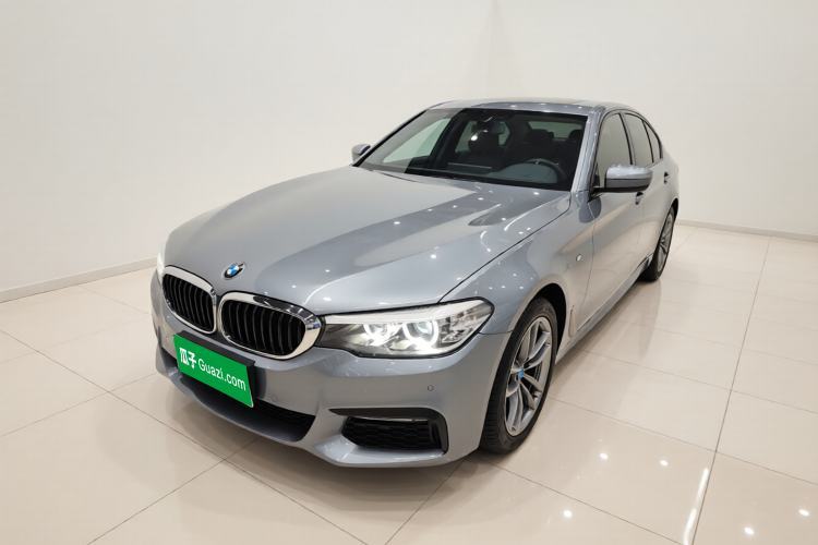 Used BMW 5 Series 2018 525i M Sport Package Guazi used car, China used car export, Used car for sale, Used cars, Cheapest cars for sale