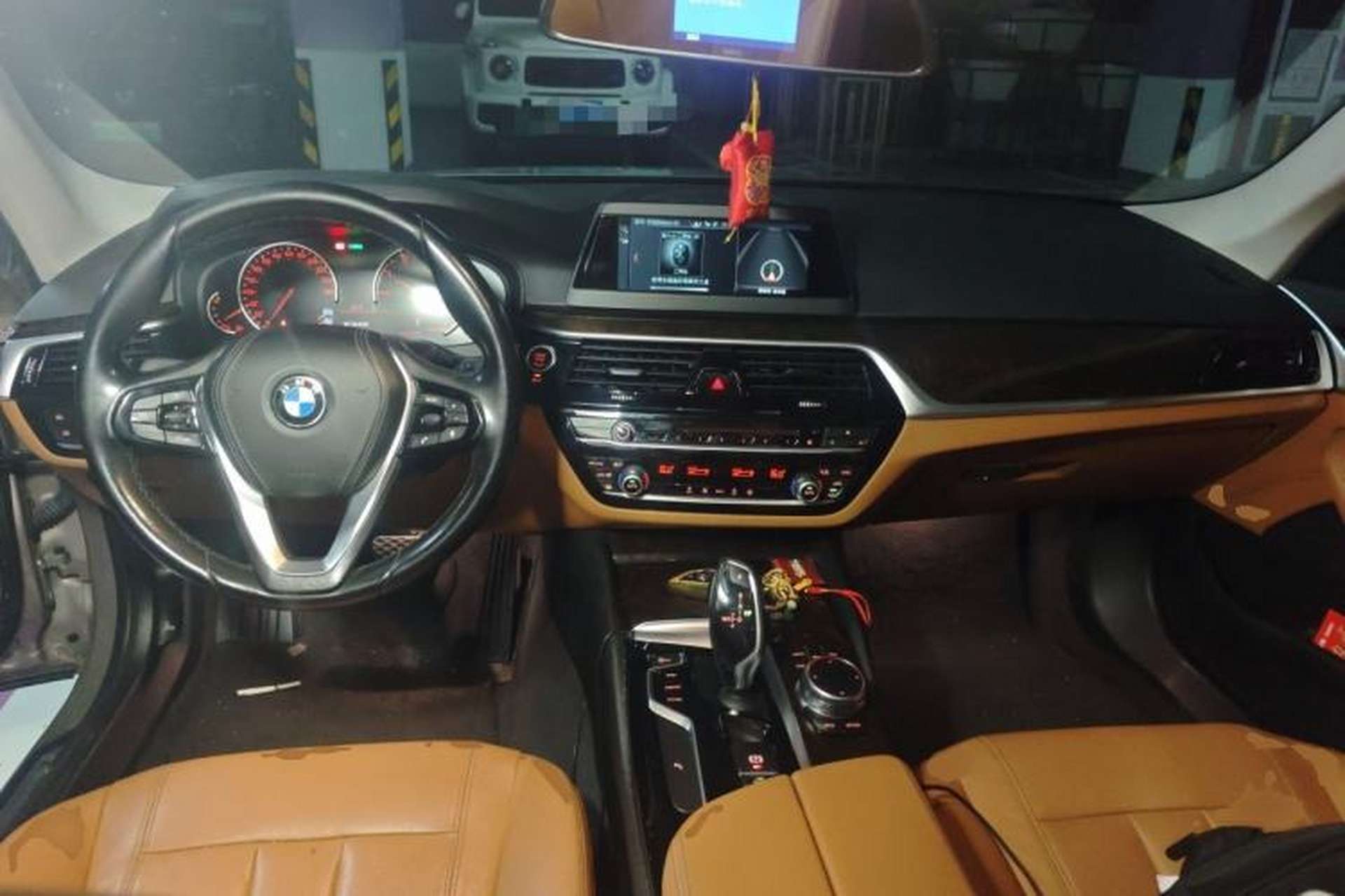 Used BMW 5 Series 2018 528Li Launch Special Edition Center Console