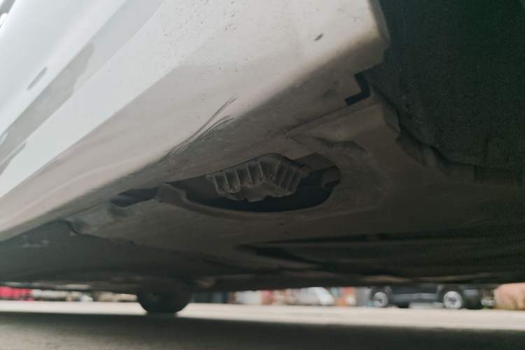 Used BMW 5 Series 2018 528Li Launch Special Edition Chassis Rear Left