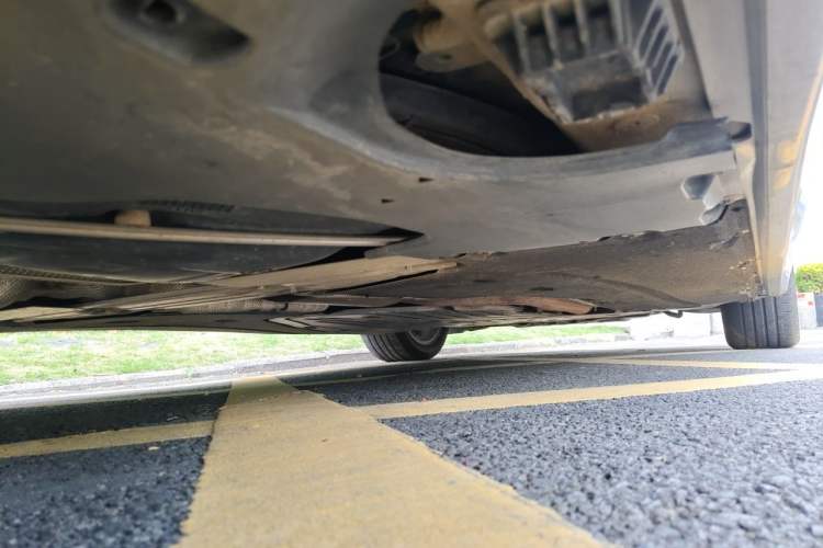 Used BMW 5 Series 2018 528Li Launch Special Edition Chassis Rear Right