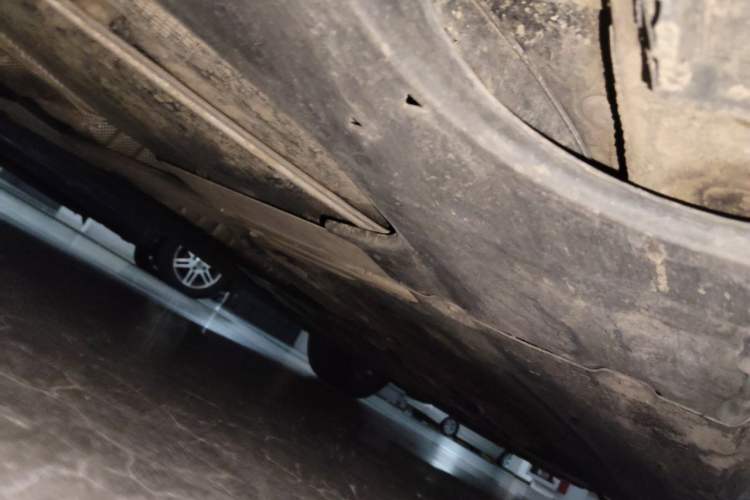 Used BMW 5 Series 2018 528Li Launch Special Edition Chassis Rear Right