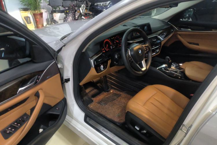 Used BMW 5 Series 2018 528Li Launch Special Edition Driver Seat
