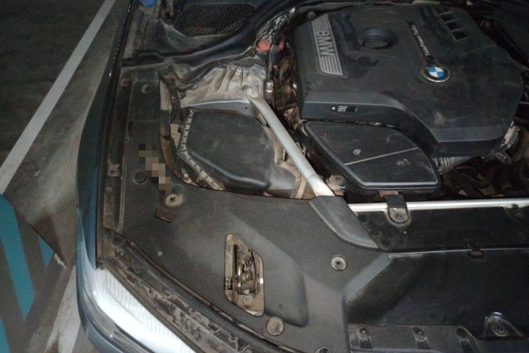 Used BMW 5 Series 2018 525i M Sport Package Engine Bay Right