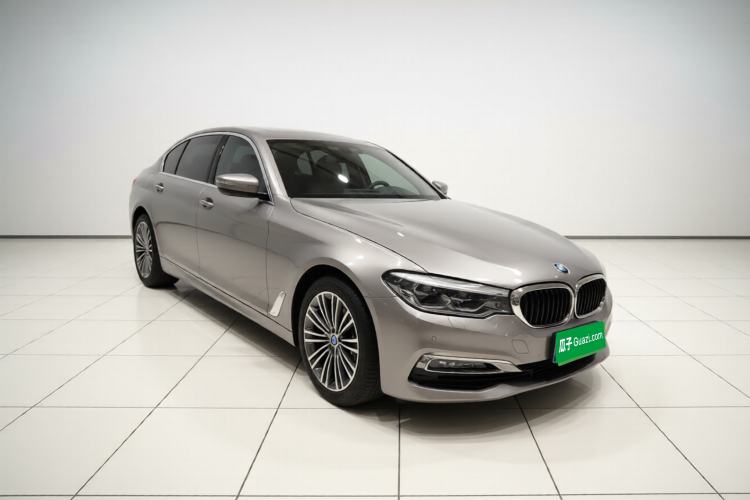 Used BMW 5 Series 2018 Facelifted 530Li Luxury Edition Premium Package Exterior 1