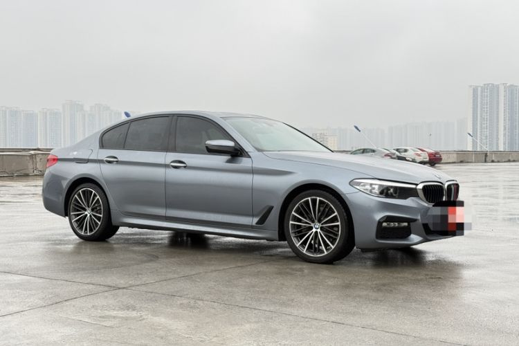 Used BMW 5 Series 2018 525i M Sport Package Exterior 4