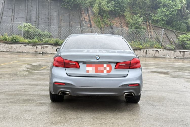 Used BMW 5 Series 2018 525i M Sport Package Exterior 6
