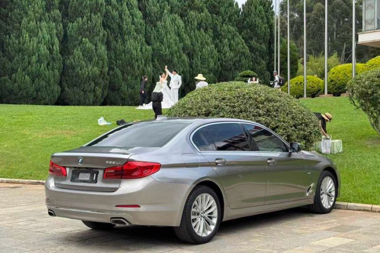 Used BMW 5 Series 2018 525Li Luxury Package Exterior 7