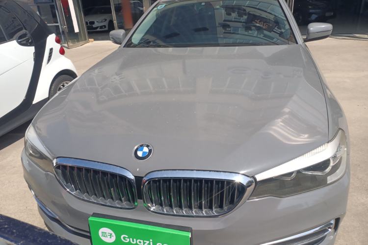 Used BMW 5 Series 2018 525Li Luxury Package Front