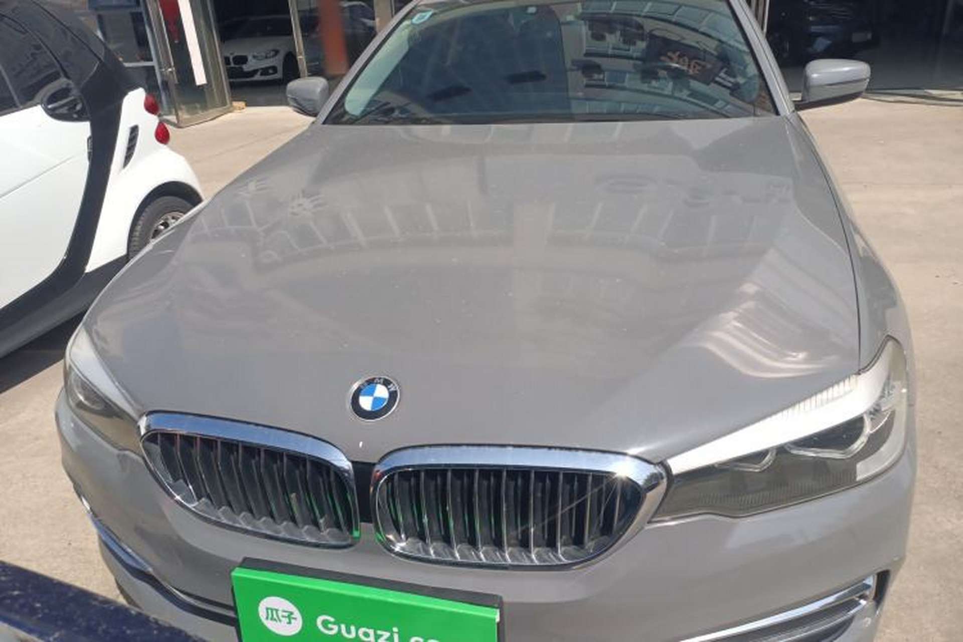 Used BMW 5 Series 2018 525Li Luxury Package Front