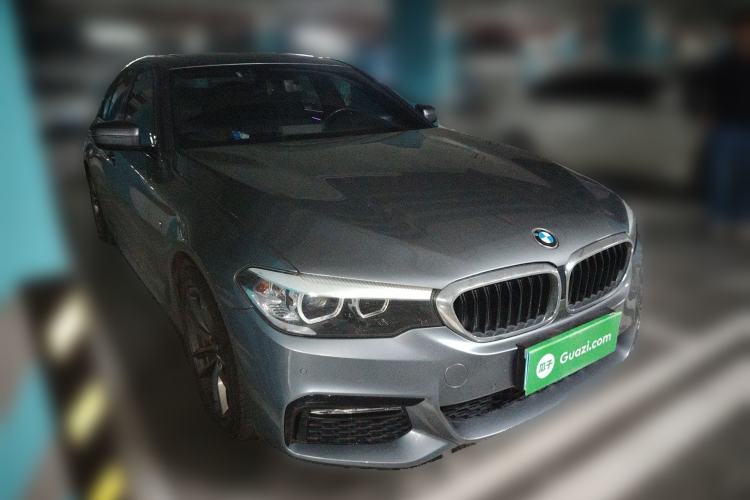 Used BMW 5 Series 2018 525i M Sport Package Front Right 45 Deg