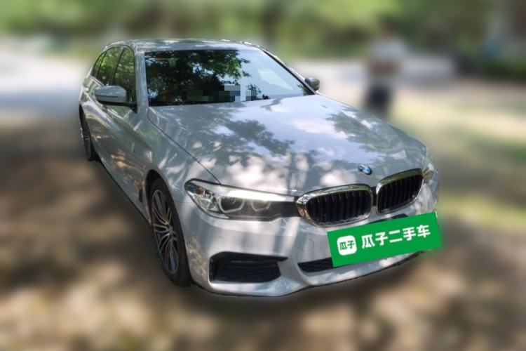 Used BMW 5 Series 2018 530Li Leading Model M Sport Package Front Right 45 Deg