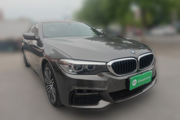 Used BMW 5 Series 2018 Restyled 530Li Leading Edition M Sport Package Front Right 45 Deg