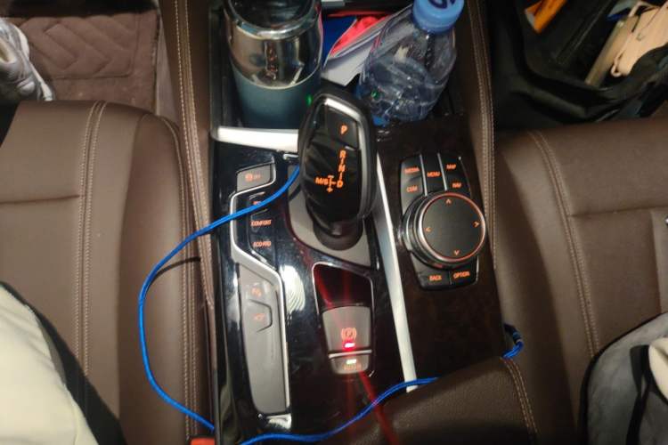 Used BMW 5 Series 2018 525Li Luxury Package Gear Lever