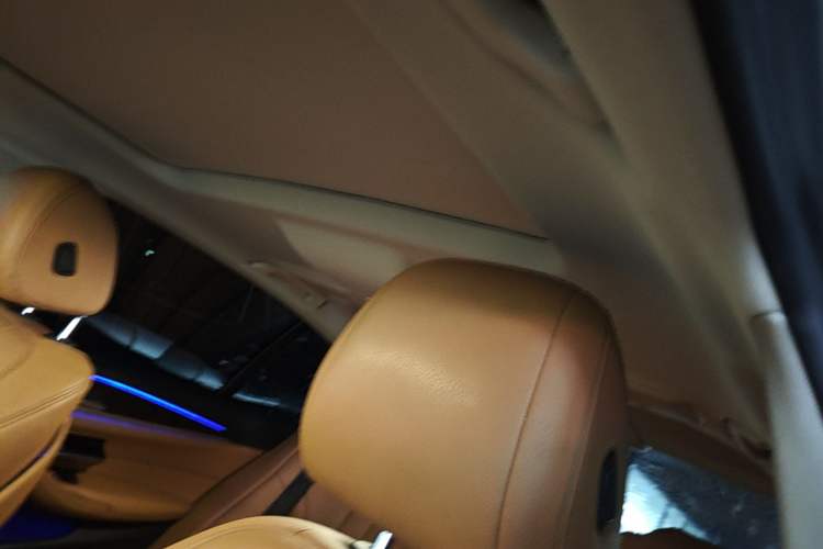Used BMW 5 Series 2018 528Li Launch Special Edition Headliner