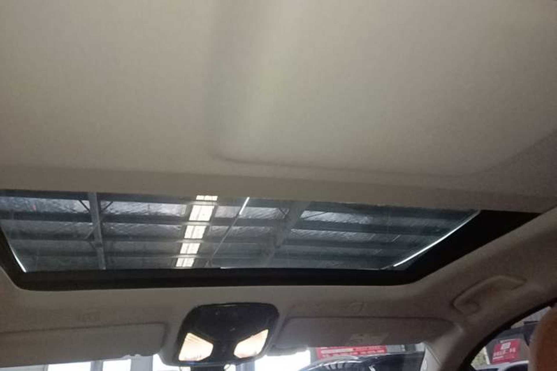 Used BMW 5 Series 2018 528Li Launch Special Edition Headliner